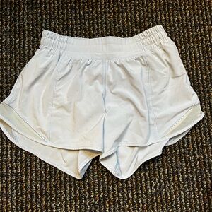Lululemon Size 4 tall Baby Blue Hotty Hots
